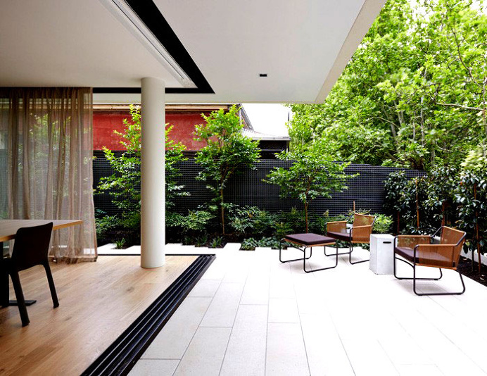 Fresh and Simple Ground-floor Residence in South Yarra, Melbourne - #outdoor, #architecture, #house, #landscaping, outdoor, architectur