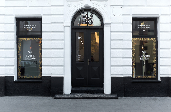 Bó burger and fries culinary food branding corporate design interior architecture by Hopa studio poland mindsparkle mag gold golden black g