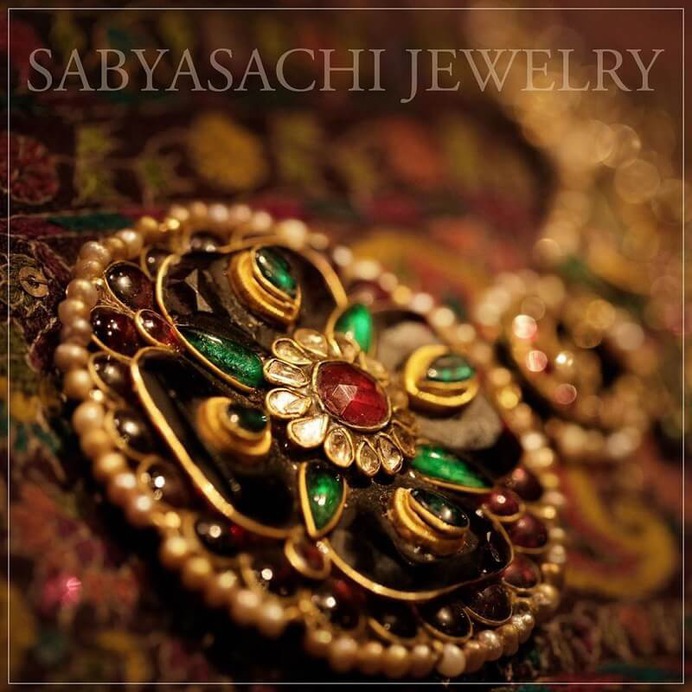 Jewellery Courtesy: Sabyasachi Heritage Jewelry
