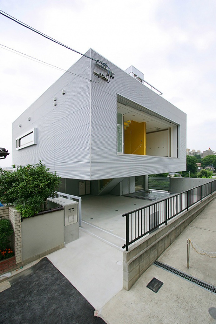 Architecture W: M House