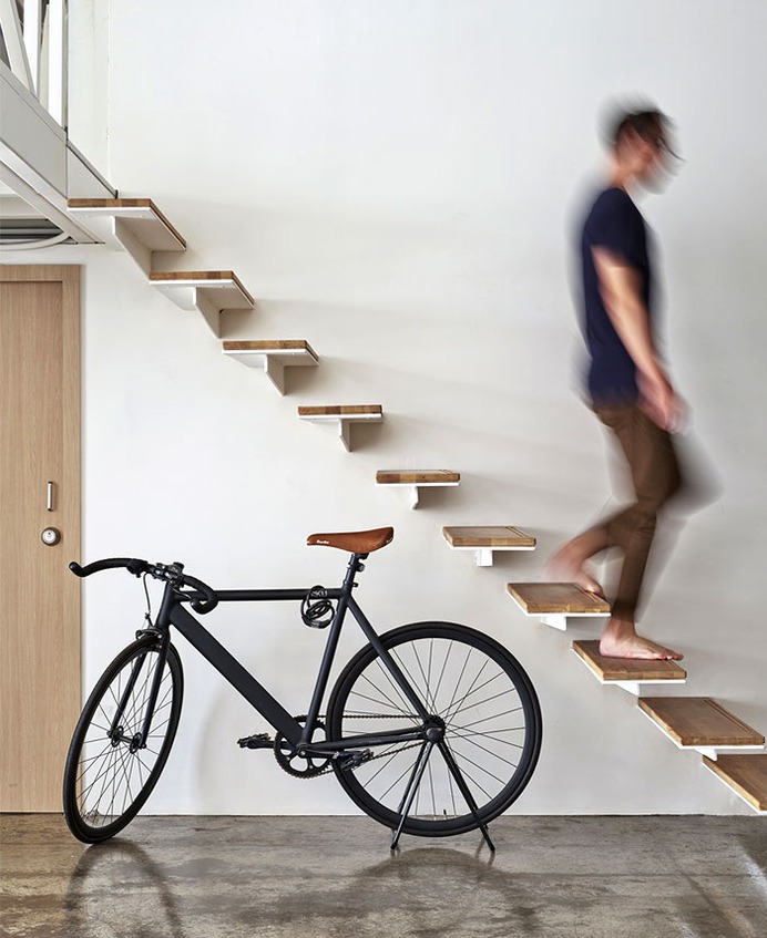 Mu-Mu Photography Studio by Han Yue Interior Design Co. - InteriorZine #stairs #staircase #stairway