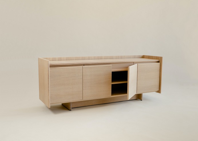 White Oak Console by Tretow