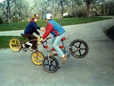 Dual toe stoppie with shake