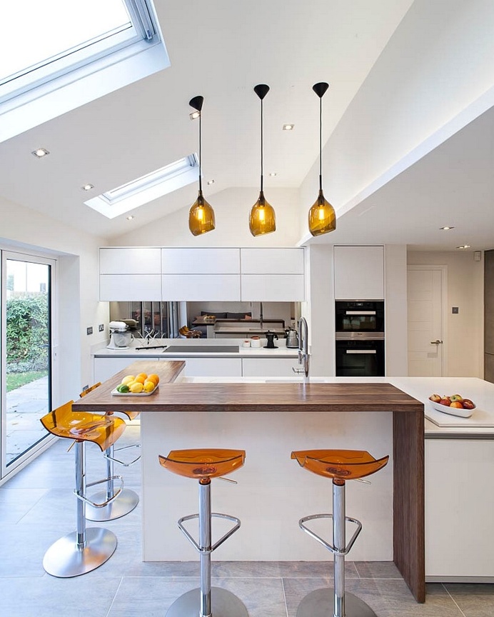 Modern Living Space by Sue Murphy Interior Design