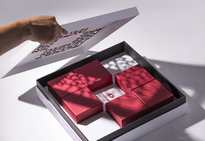 Techcombank Mid-Autumn Festival packaging designed by Bratus #vietnam #cake #festival #branding #packaging #print #mid-autumn #design #bratus #box #wood #product #traditional #techcombank #package #moon