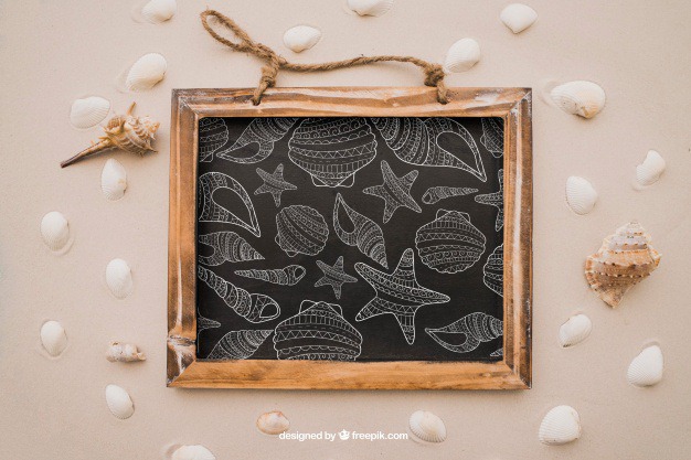 Summer theme with slate Free Psd. See more inspiration related to Mockup, Summer, Beach, Sea, Sun, Holiday, Chalkboard, Mock up, Decorative, Vacation, Sand, Summer beach, Marine, Up, Season, Theme, Slate, Shells, Composition, Mock, Summertime and Seasonal on Freepik.