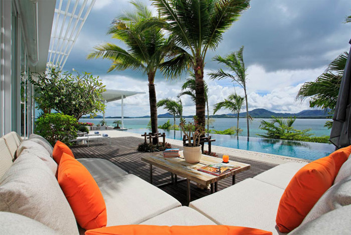 Oceanfront beach house with Unique Panorama in Phuket