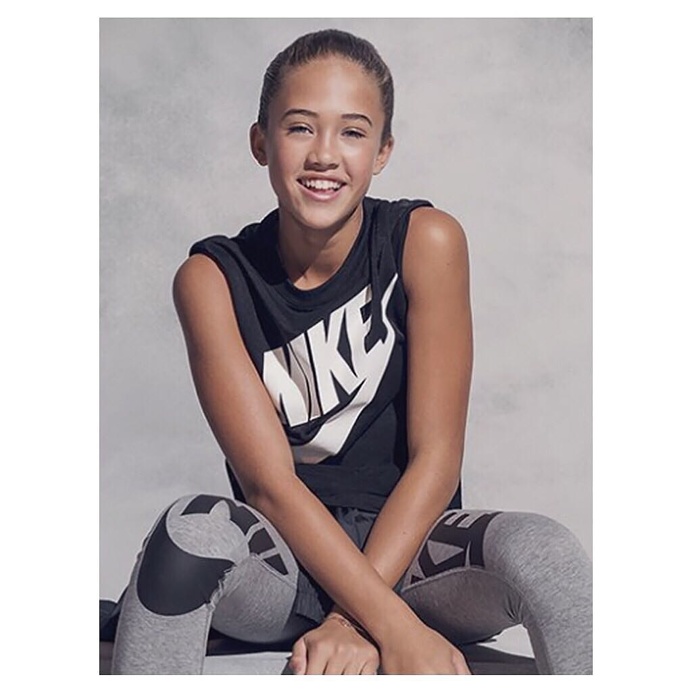 New work for @nike and the @nikeyoungathletes. Styled by @annatrevelyan, shot in NYC 🗽.