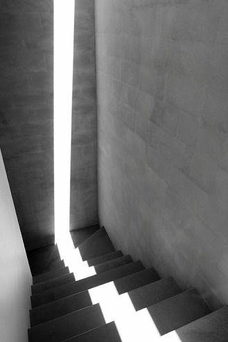 K A H M A N N #photo #minimal #black