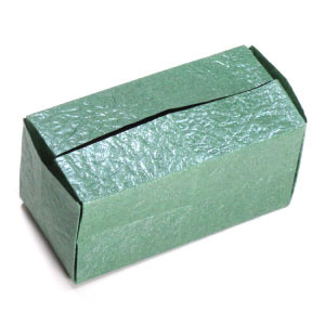 How to make a closed rectangular origami box (http://www.origami-make.org/howto-origami-box.php)