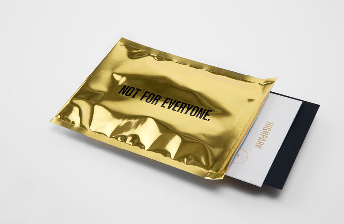 Face via www.mr-cup.com #packaging