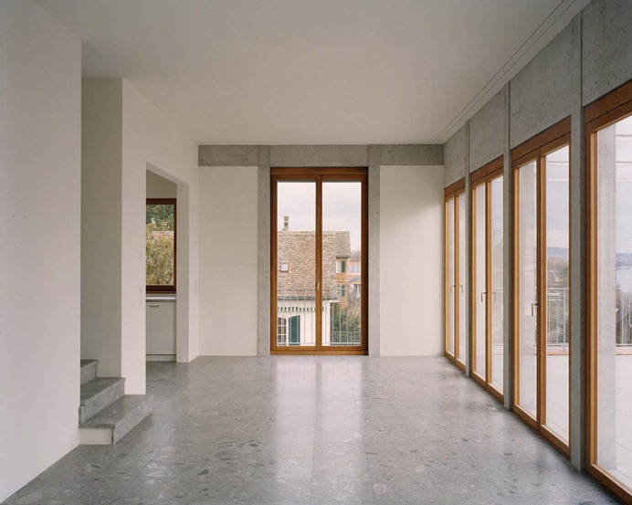 House in Wollishofen by Mathis Kamplade Architects