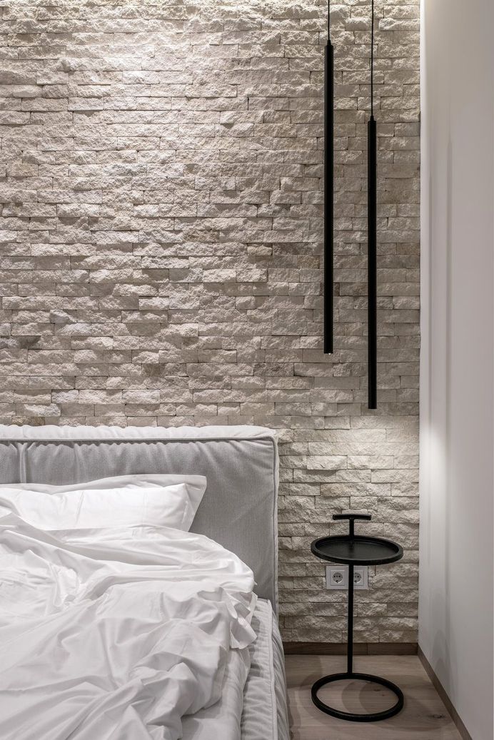 Stylish Monochrome One Bedroom Apartment in Kiev 9
