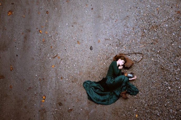 Incredibly Beautiful Dreamlike Portrait Photography by Laura Zalenga