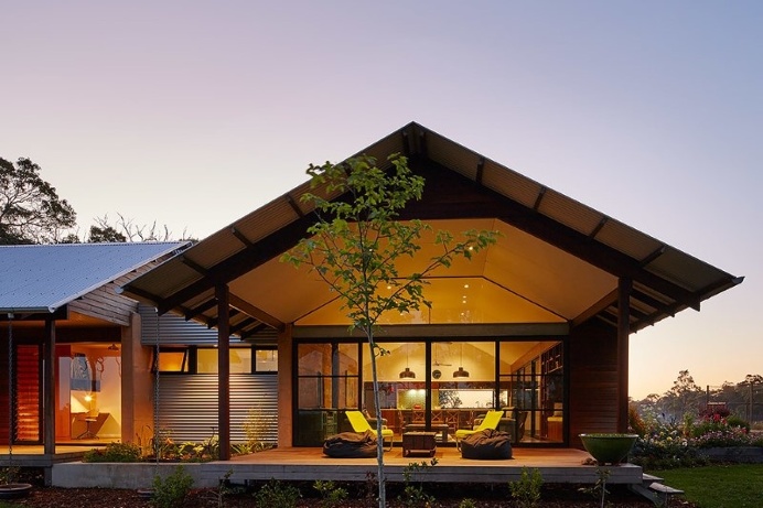 Modern Australian Farm House