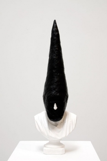 Nick van Woert #classical #sculpture #dunce