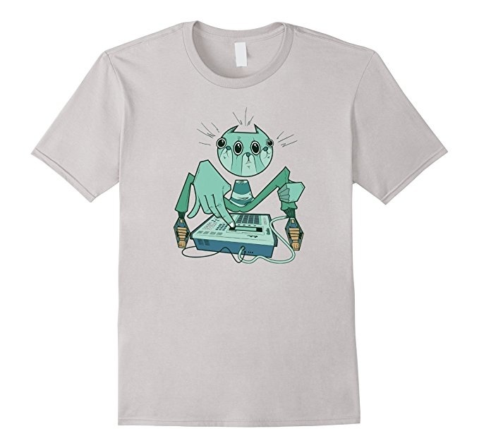Amazon.com: Beats by cats T-shirt: Clothing