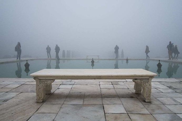 Oliver Curtis Captures The World's Famous Monuments Taken The Other Way