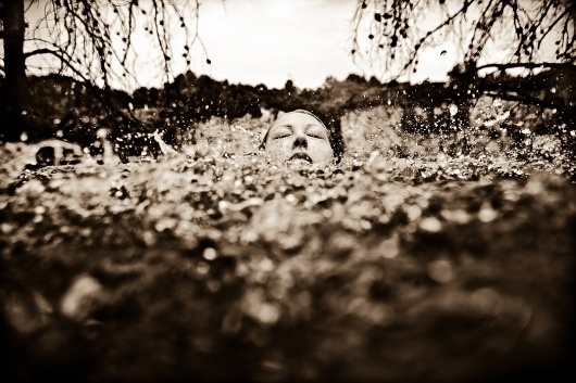 Omni-Phantasmic - Underwater #photography #white #black #and