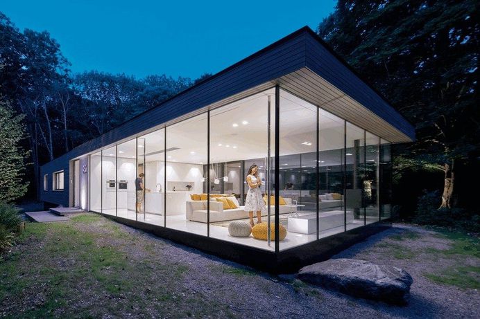 Modern Sustainable Home Set in the Middle of the Forest 7