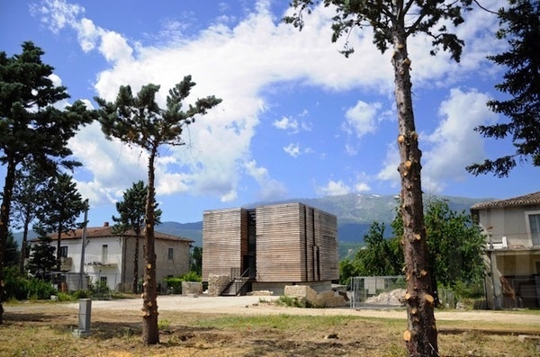 Energy Box by Pierluigi Bonomo #architecture