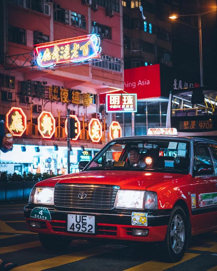 Exceptional Street Photos of Bangkok by Chawin Piriyagagul