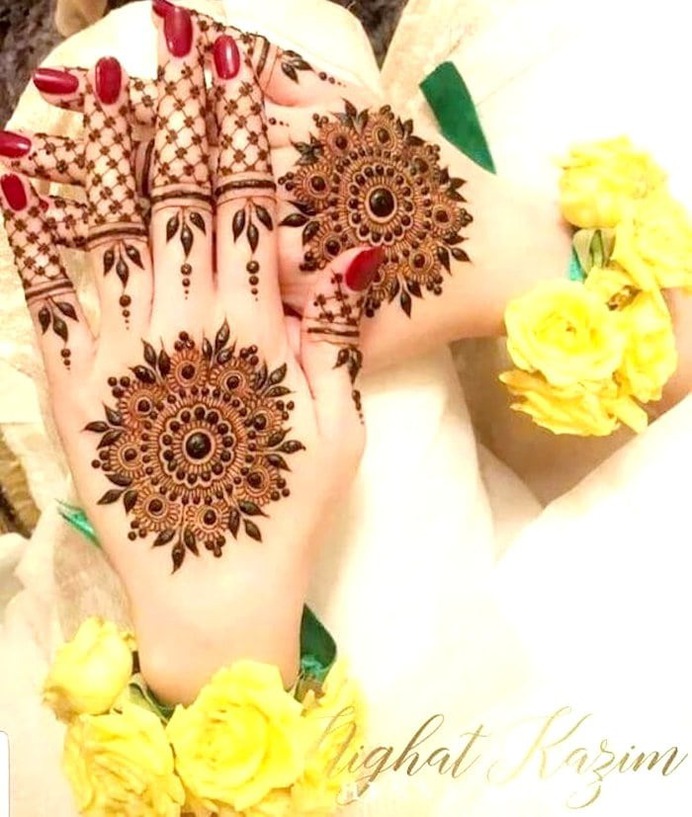 Very Beautiful Big flower mehndi design || Easy Back Hand Arabic mehndi  Design - YouTube