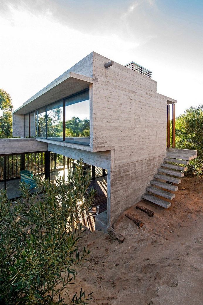 Concrete Weekend Retreat in Buenos Aires, Argentina 3