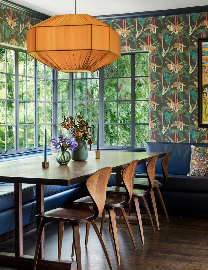 a patterned wallpaper with an angular light