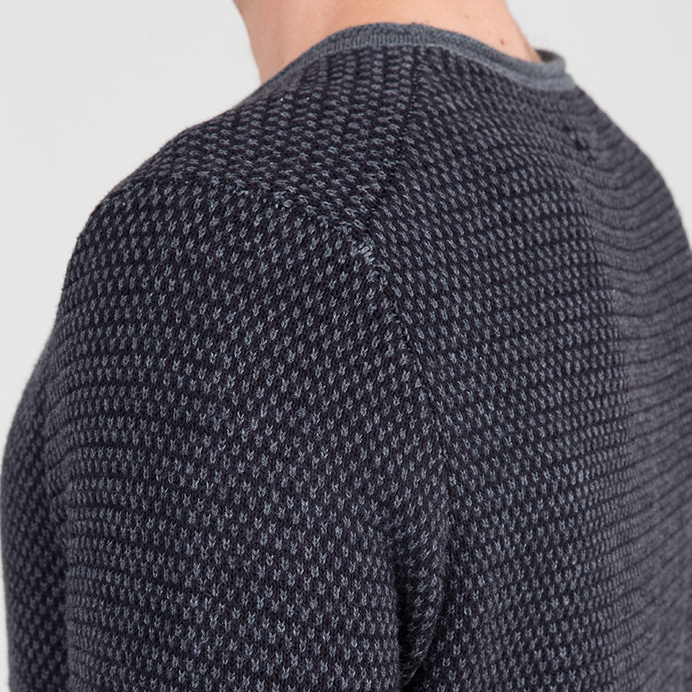 You'll fall for this knitwear! #hipshops