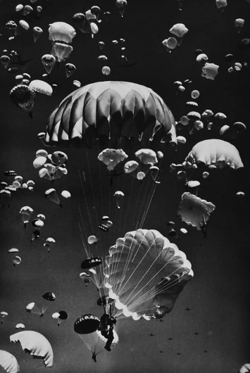 GreyHandGang™ #parachutes #photography #vehicles