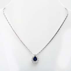 Collier, m. fac. Sapphire drop approx. 2,1 ct