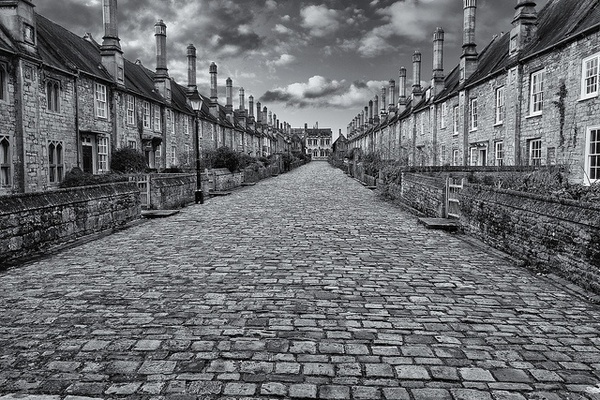 Raymond Bradshaw #inspiration #white #black #photography #and