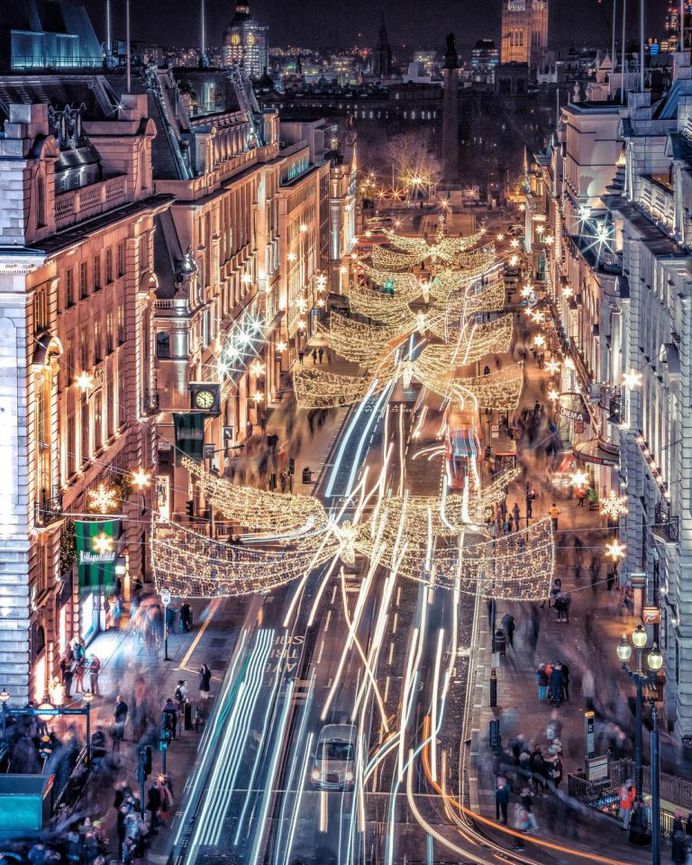 Incredible Moody Street Shots of London by Nige Levanterman