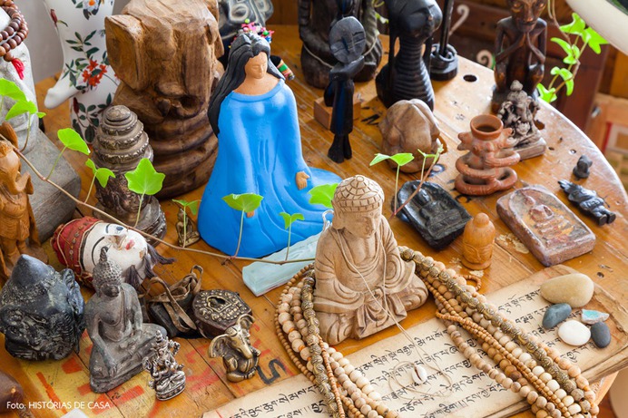 22-decoracao-mesa-carretel-altar-santos-buda-iemanja