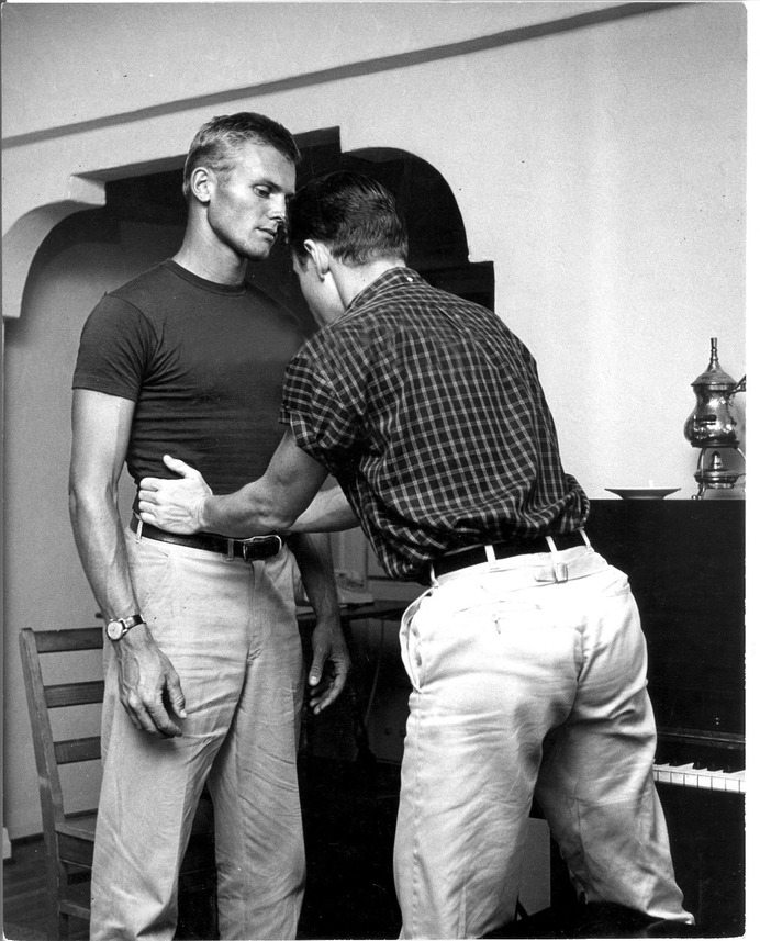Tab Hunter while taking singing lessons

