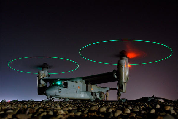 osprey vertical lift aircraft in iraq #helicopter #spint #light #flight