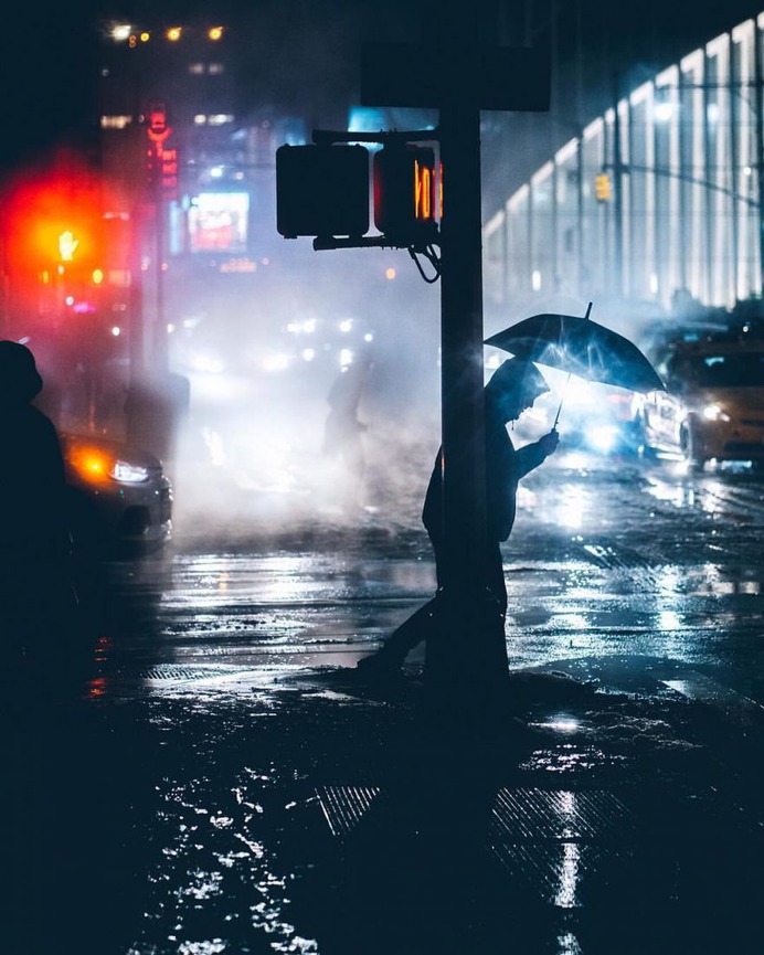 Moody and Cinematic NYC Street Photography by Mike Szpot