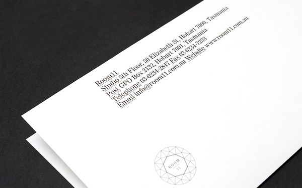 room 11 #logo #circle #architects