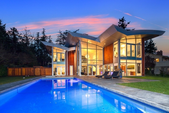 Waterfront House