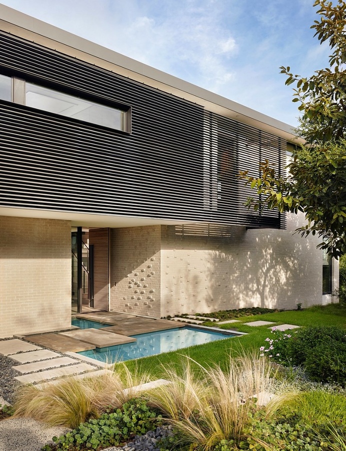 Valburn West House by Alterstudio Architecture