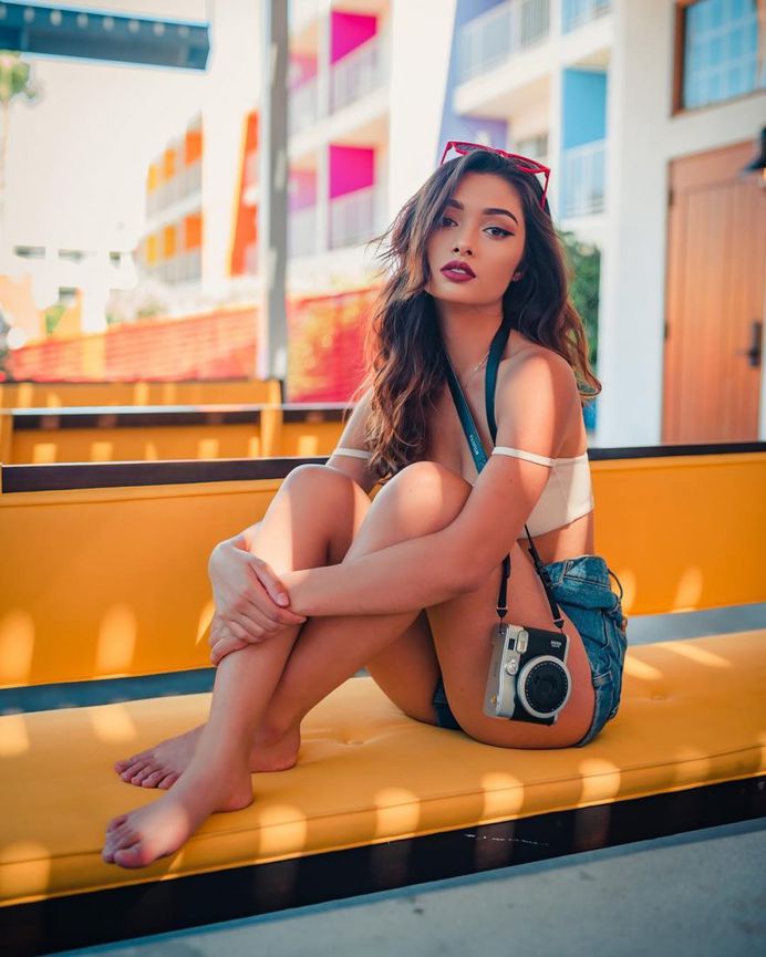 Marvelous Female Lifestyle Portrait Photography by Tom Dewh
