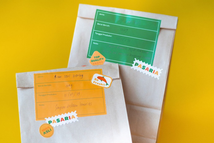 Pasaria Branding - Mindsparkle Mag Pasaria – designed by Beat – is an online grocery supplier catered for both f&b businesses and households. #logo #packaging #identity #branding #design #color #photography #graphic #design #gallery #blog #project #mindsparkle #mag #beautiful #portfolio #designer