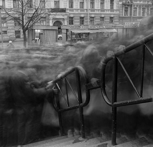 I must move, I must move  And I can't stand still - but does it float #photography