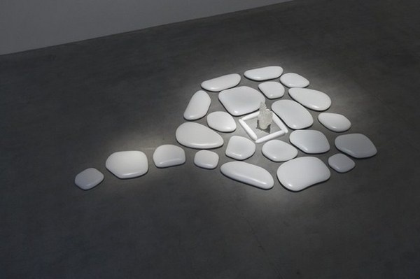 Art exhibition for End of the world an art instalation by artist Mariko Mori ''Flat stone'' #21122012 #meditative #exhibition #sculptures #art #doomsday