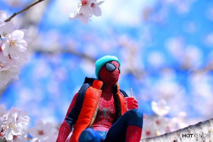 Stunning Mashup Photos of Superhero Action Figures by Japanese Photographer Hotkenobi