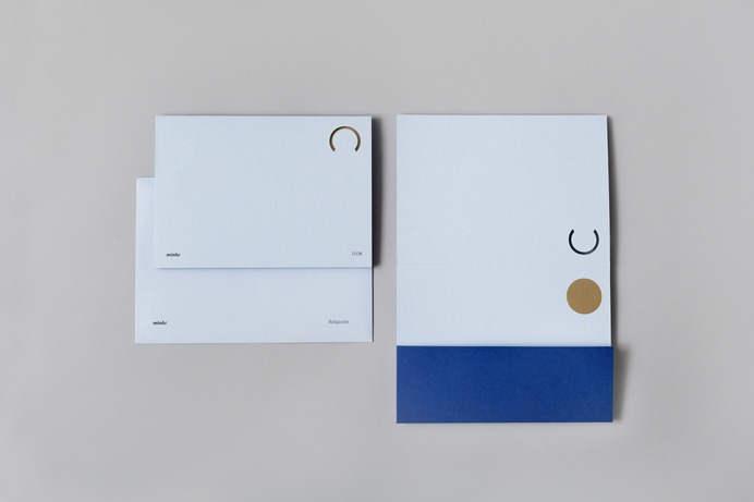 Alegato al tiempo Book - Mindsparkle Mag As they do every January, Minke, 'the printing press of the 22nd Century', has produced a gift for their customers and suppliers to commemorate the turn of the year. #book #packaging #logo #identity #branding #design #color #photography #graphic #design #gallery #blog #project #mindsparkle #mag #beautiful #portfolio #designer
