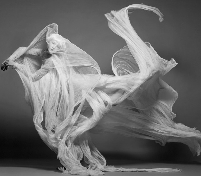 Sølve Sundsbø — Archive #zz