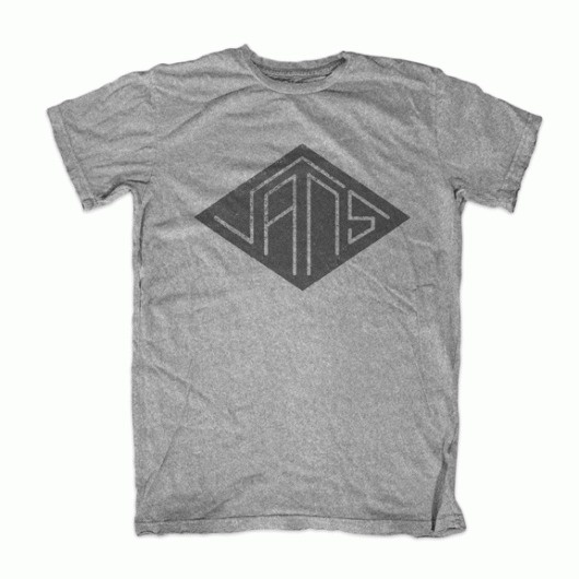 bigger than giants // ART #vans #grey #shirt
