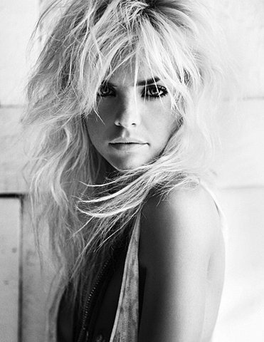 31_6days1.jpg 479×620 pixels #photography #portrait